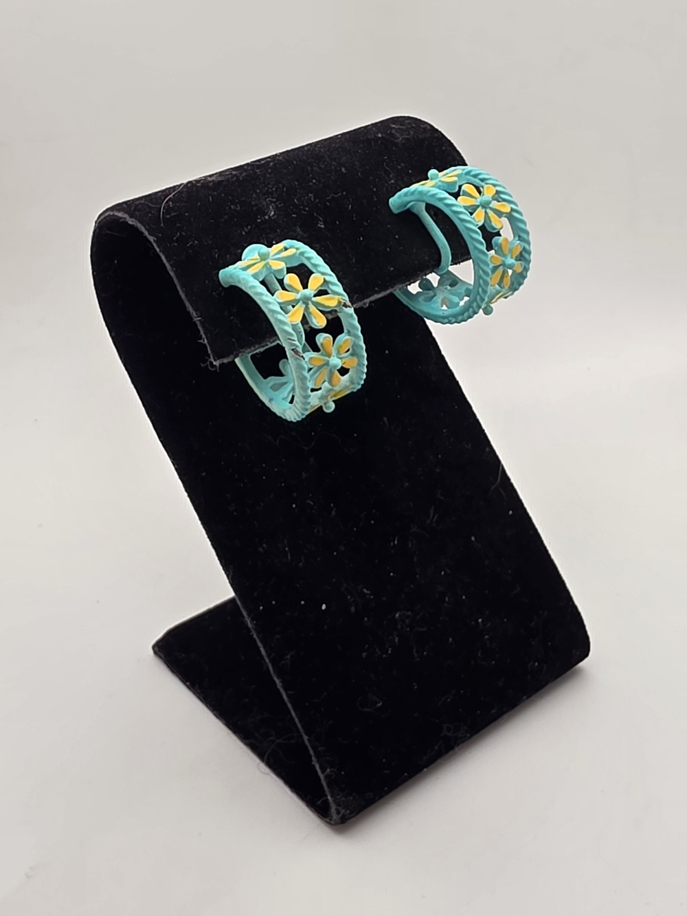 Turquoise Floral Hoop Clip-On Earrings
